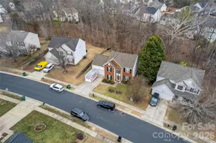 610 Grantham Ln, Charlotte, NC 28262 - Photo 45