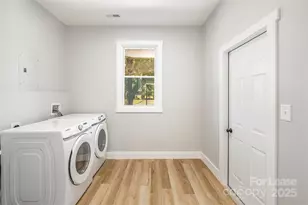 3208 Clearview Dr, Charlotte, NC 28216 - Photo 21