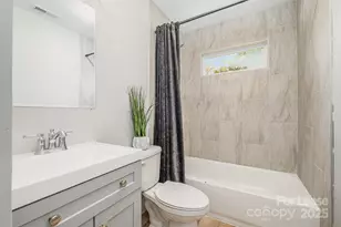 3208 Clearview Dr, Charlotte, NC 28216 - Photo 19