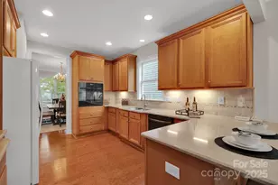 17721 Morehampton Ave, Cornelius, NC 28031 - Photo 9