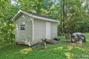 342 Hookers Gap Rd, Candler, NC 28715 - Photo 19