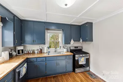 507 S Maple Street, Dallas, NC 28034 - Photo 15