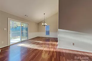 10715 Spruce Mountain Rd, Charlotte, NC 28214 - Photo 15