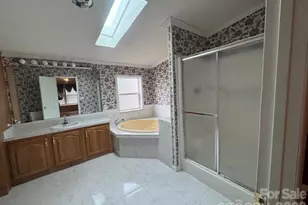 4 English Oaks Dr, Candler, NC 28715 - Photo 5