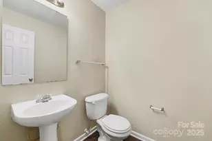 5119 Tomsie Efird Lane, Charlotte, NC 28269 - Photo 5