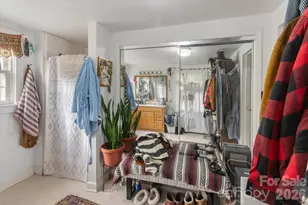 16 Sycamore St, Asheville, NC 28804 - Photo 25