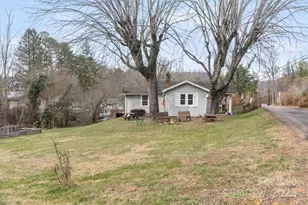 16 Sycamore St, Asheville, NC 28804 - Photo 35