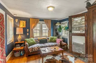 16 Sycamore St, Asheville, NC 28804 - Photo 11