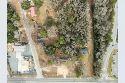 1048 Chesterfield Highway, Cheraw, SC 29520 - Photo 5