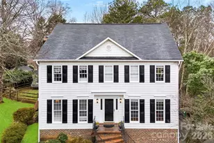 10318 Hollybrook Dr, Charlotte, NC 28277 - Photo 3