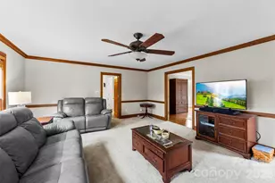 10318 Hollybrook Dr, Charlotte, NC 28277 - Photo 15