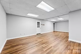 10318 Hollybrook Dr, Charlotte, NC 28277 - Photo 35