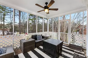 10318 Hollybrook Dr, Charlotte, NC 28277 - Photo 37