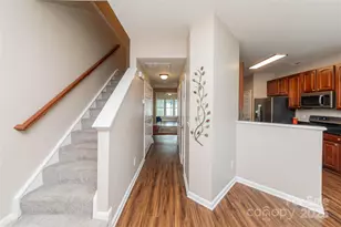 2006 Cramerton Village Dr, Cramerton, NC 28032 - Photo 9