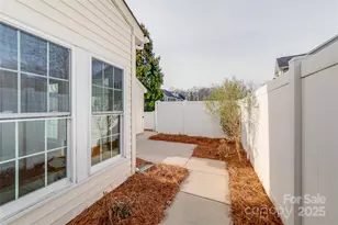 2006 Cramerton Village Dr, Cramerton, NC 28032 - Photo 23