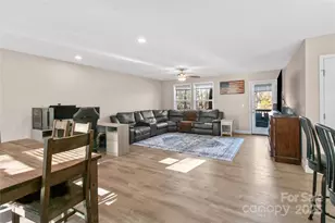 60 Oakwood Dr, Horse Shoe, NC 28792 - Photo 21