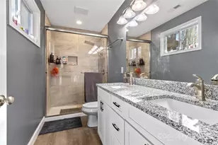 60 Oakwood Dr, Horse Shoe, NC 28792 - Photo 25