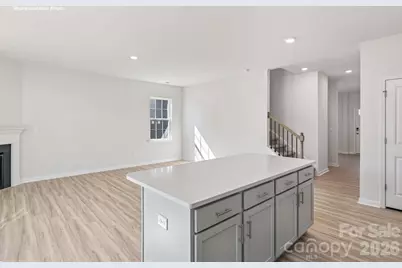 552 Dazzle Loop, Newton, NC 28658 - Photo 7