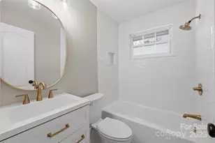 4937 Vincent Ln, Charlotte, NC 28210 - Photo 17