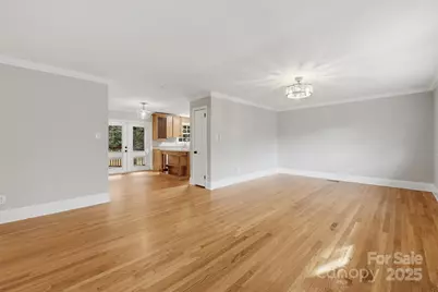 4937 Vincent Lane, Charlotte, NC 28210 - Photo 7