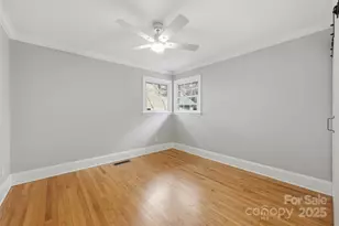 4937 Vincent Ln, Charlotte, NC 28210 - Photo 13