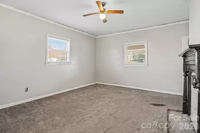 605 Kings Mountain Street, Clover, SC 29710 - Photo 5