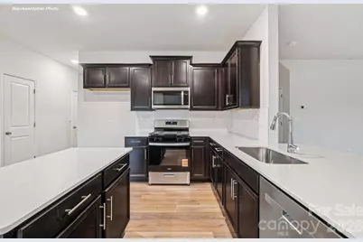 564 Dazzle Loop, Newton, NC 28658 - Photo 9