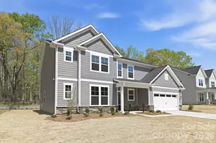 407 Alameda Wy, Matthews, NC 28104 - Photo 3