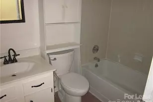 11411 Misty Valley Ct, Charlotte, NC 28226 - Photo 31