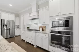 1297 Edbrooke Ln, Fort Mill, SC 29715 - Photo 11