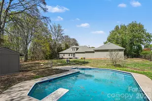 7329 Bailywick Dr, Waxhaw, NC 28173 - Photo 33