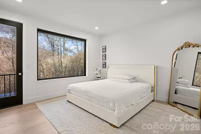 22 Chesten Mountain Drive, Asheville, NC 28803 - Photo 25