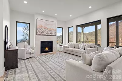 22 Chesten Mountain Drive, Asheville, NC 28803 - Photo 7