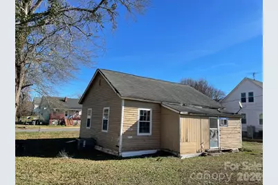 35 Center Street, Great Falls, SC 29055 - Photo 5