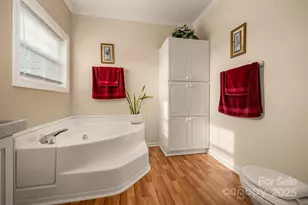 123 N Cul De Sac St, Forest City, NC 28043 - Photo 27