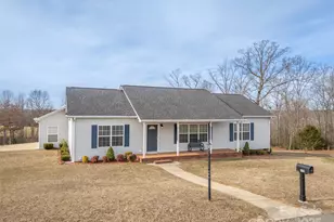 123 N Cul De Sac St, Forest City, NC 28043 - Photo 11