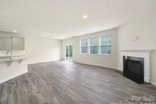 300 Kennerly Center Dr, Mooresville, NC 28115 - Photo 9