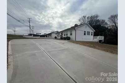 2633 Old North Sharon Amity Road, Charlotte, NC 28205 - Photo 7