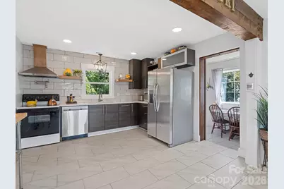 2633 Old North Sharon Amity Road, Charlotte, NC 28205 - Photo 11