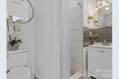 2633 Old North Sharon Amity Road, Charlotte, NC 28205 - Photo 17