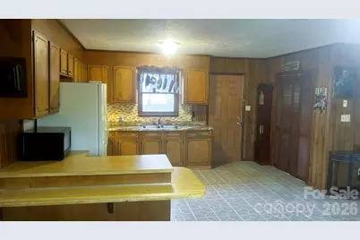 101 Poteat Drive, Morganton, NC 28655 - Photo 9