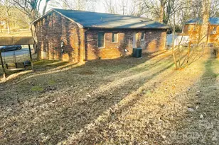 101 Poteat Dr, Morganton, NC 28655 - Photo 5