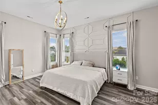 9306 Dufaux Dr, Charlotte, NC 28278 - Photo 15