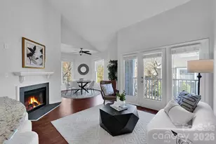 300 S Cedar St, Charlotte, NC 28202 - Photo 3