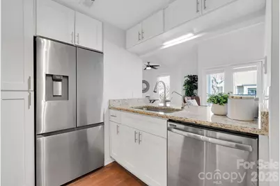 300 S Cedar Street #2, Charlotte, NC 28202 - Photo 9