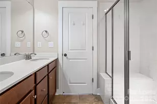 3245 Bending Birch Pl, Charlotte, NC 28206 - Photo 25