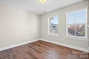 3245 Bending Birch Pl, Charlotte, NC 28206 - Photo 21