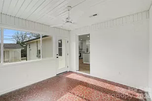 8616 Fallsdale Dr, Charlotte, NC 28214 - Photo 13