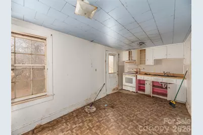 92 Mauney Cove Road, Waynesville, NC 28786 - Photo 9