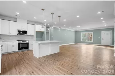 138 Cascades Drive, Hickory, NC 28601 - Photo 5